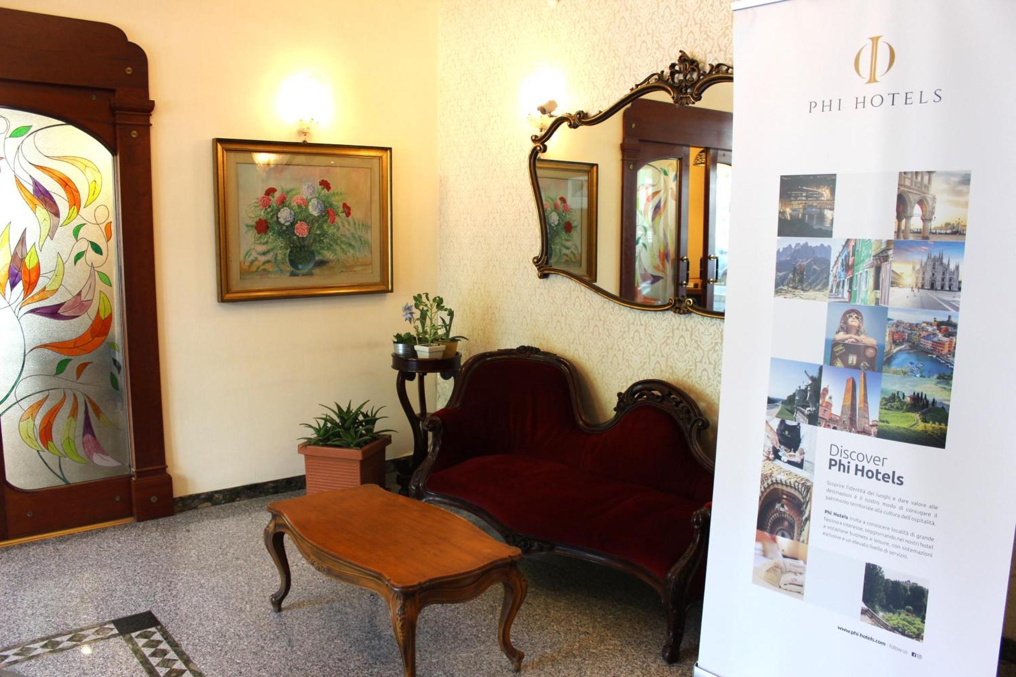 Phi Ambra Hotel 3*