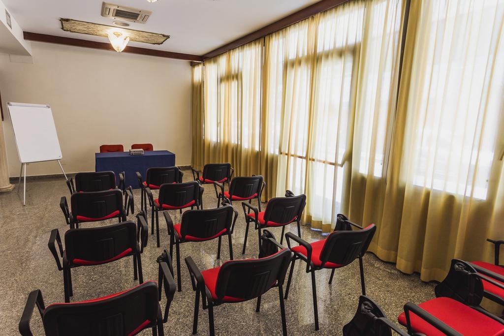 Hotel Phi Ambra Pescara